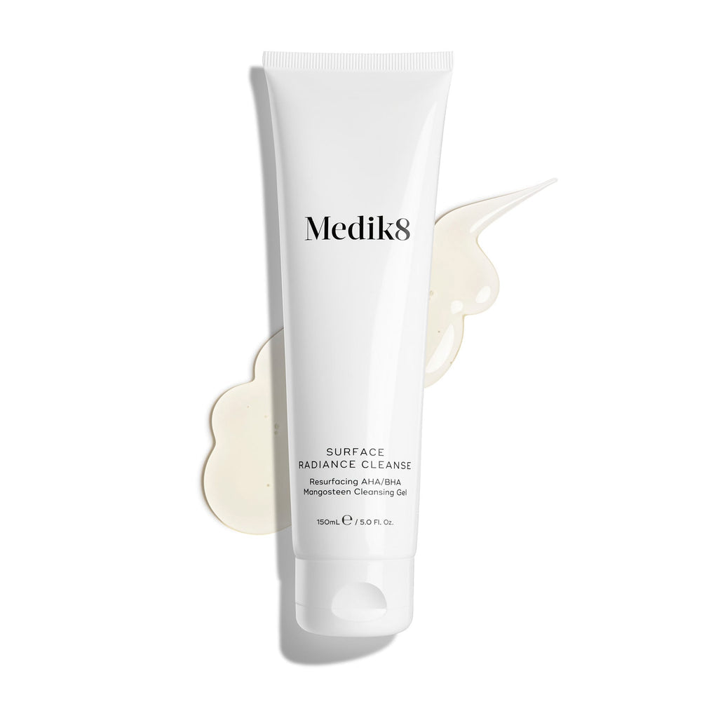 MEDIK8 SURFACE RADIANCE CLEANSE™ 150ml
Resurfacing AHA/BHA Mangosteen Cleansing Gel